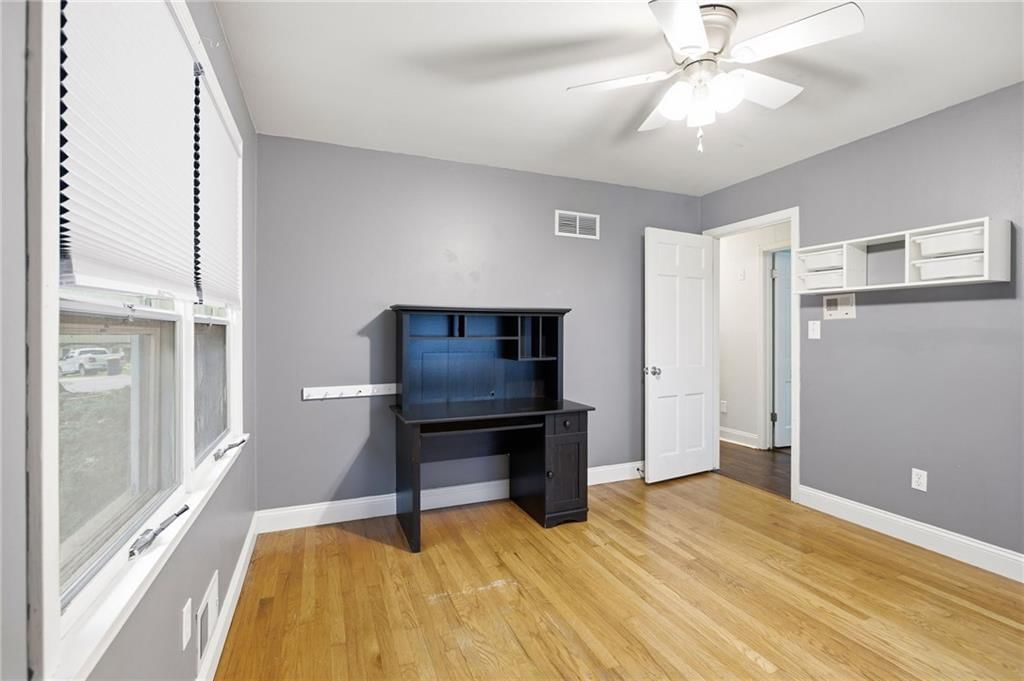 10915 Elmwood Drive — photo 20
