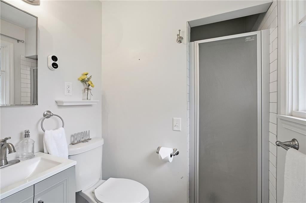 10915 Elmwood Drive — photo 25