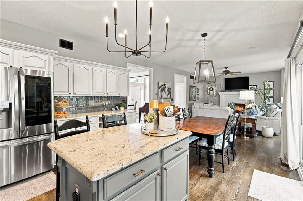 15662 S Blackfeather Street — photo 14