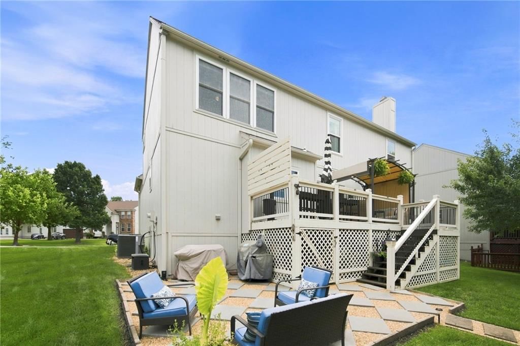15662 S Blackfeather Street — photo 37
