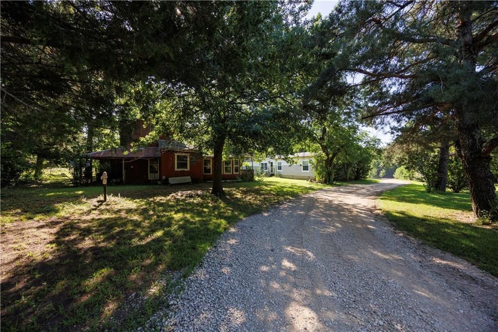 599 Kanza Road — photo 10