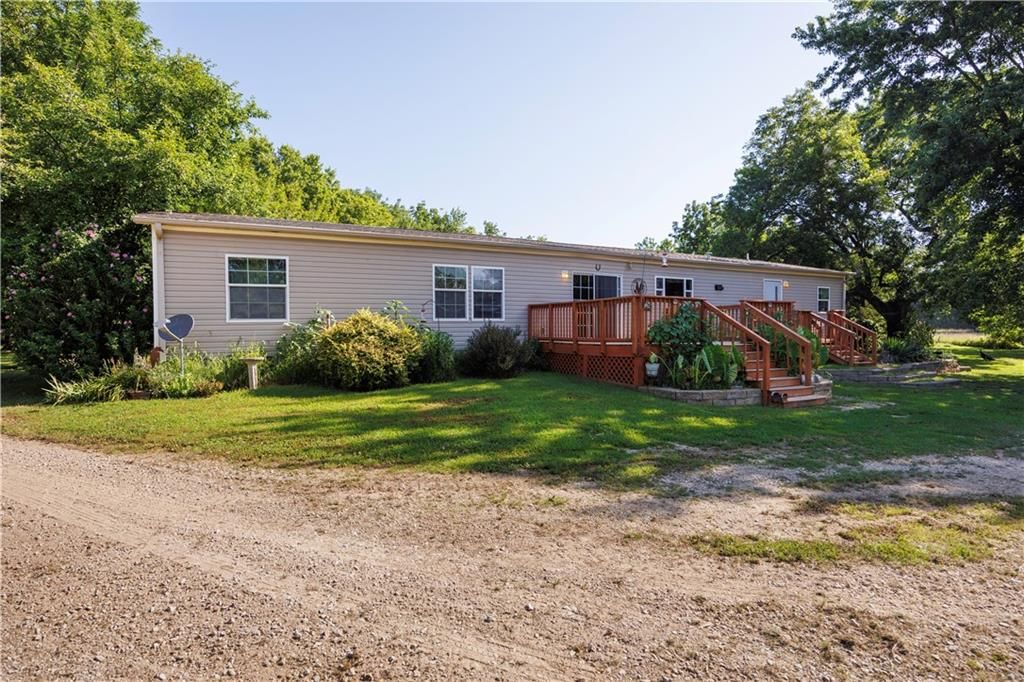 599 Kanza Road — photo 14
