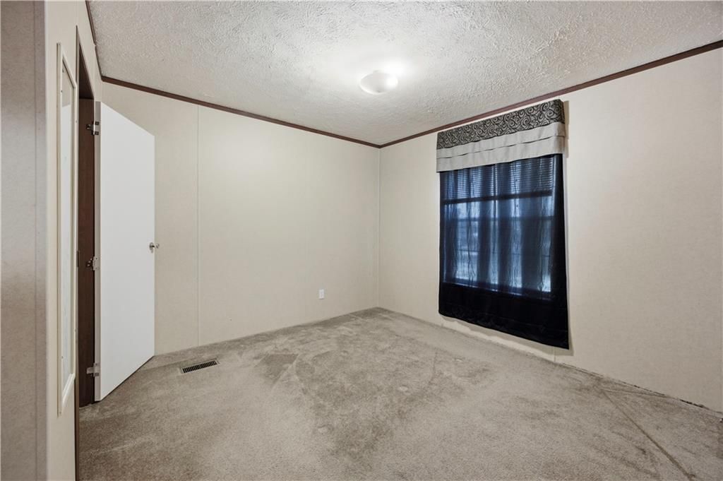 599 Kanza Road — photo 34
