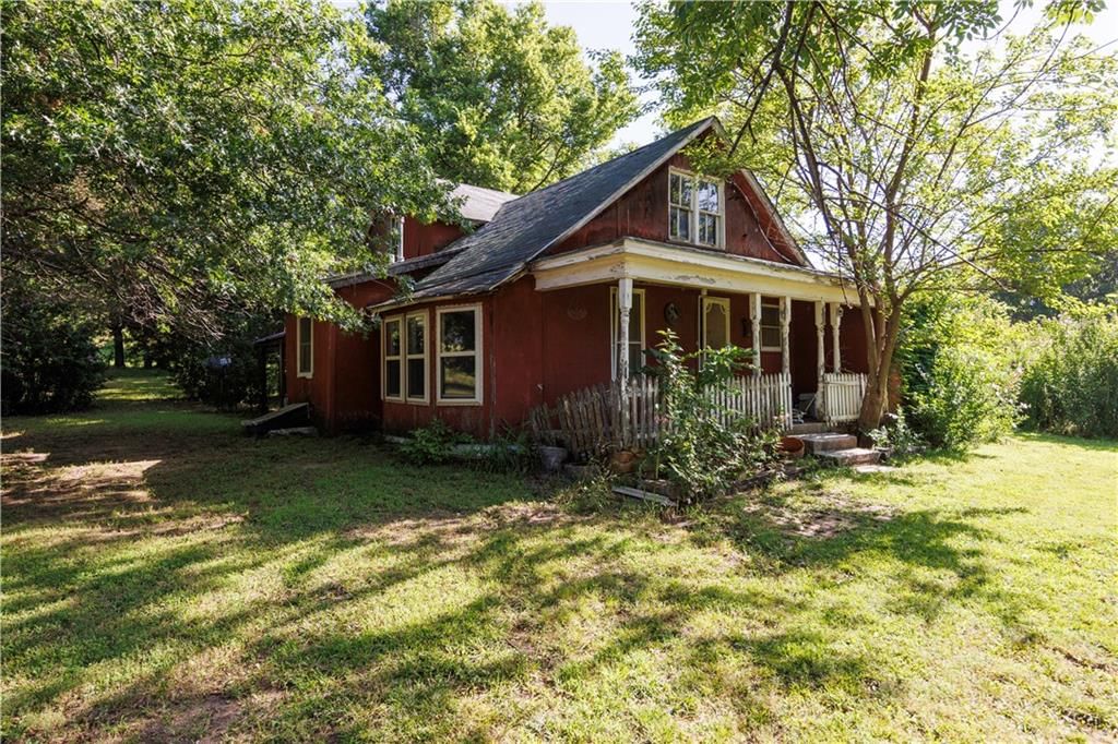 599 Kanza Road — photo 57