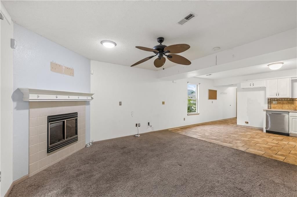 15521 E 48th Street — photo 10