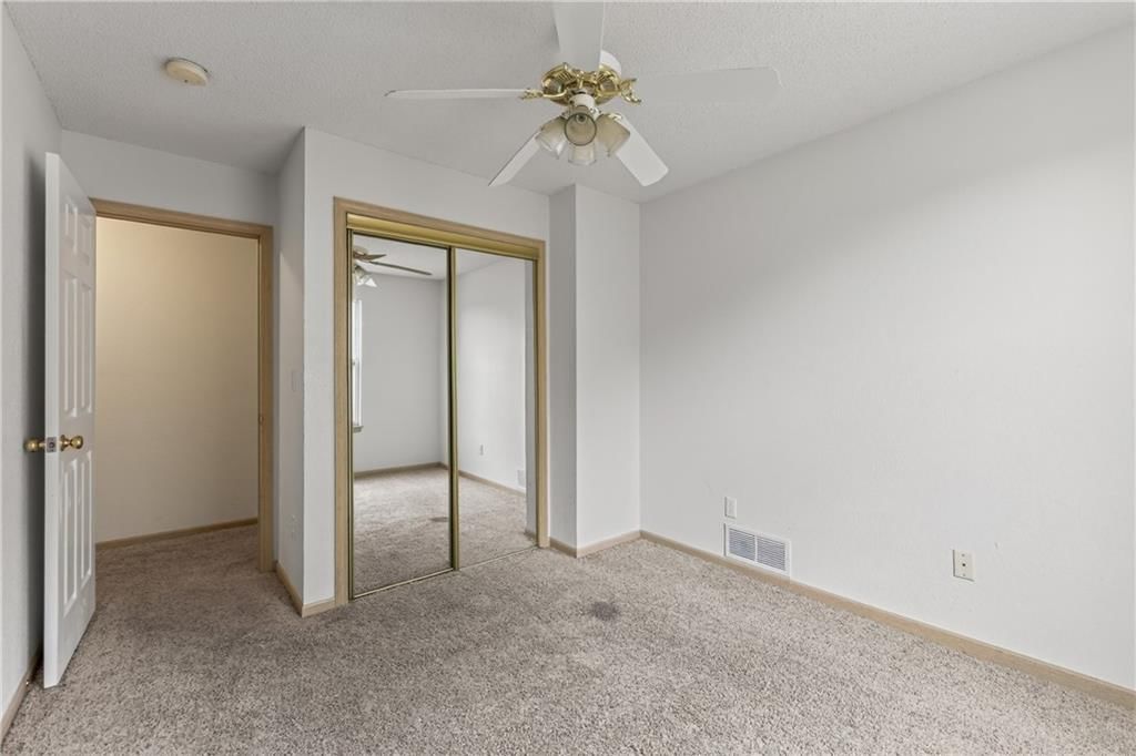 15521 E 48th Street — photo 16