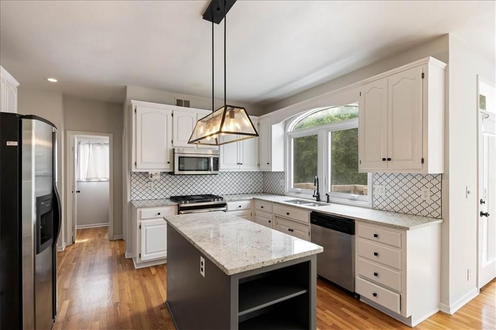 13509 W 53rd Terrace — photo 11