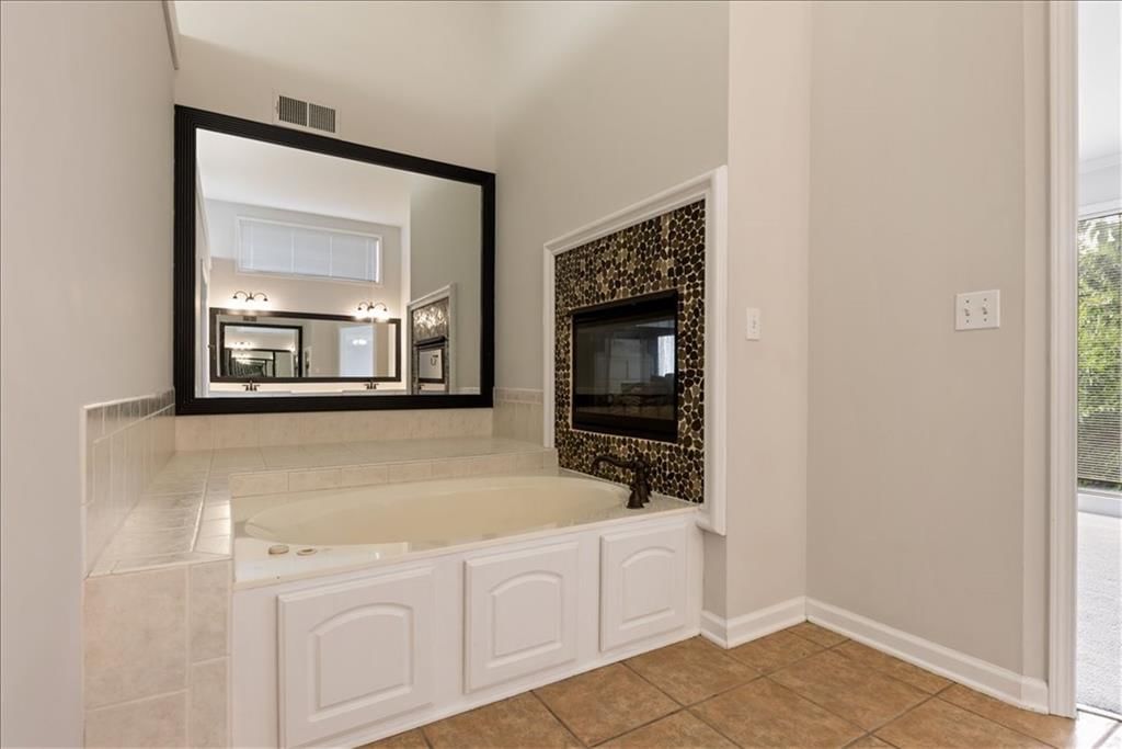 13509 W 53rd Terrace — photo 23