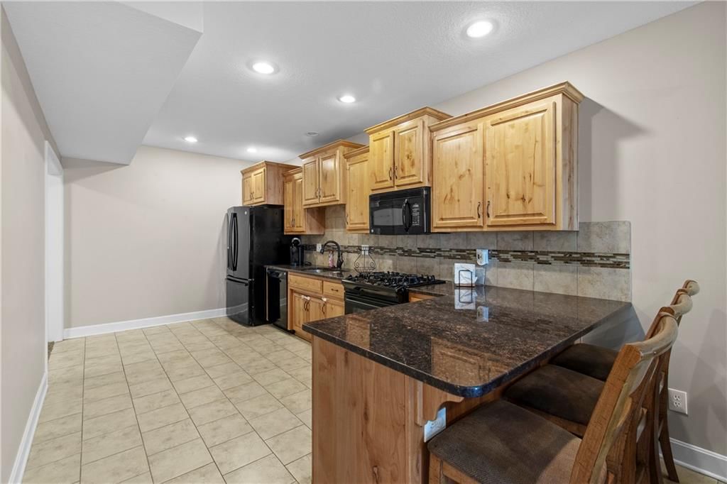 8119 NW Venita Street — photo 39