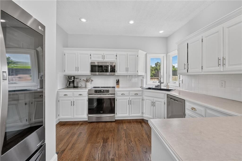 13878 S Kaw Street — photo 19