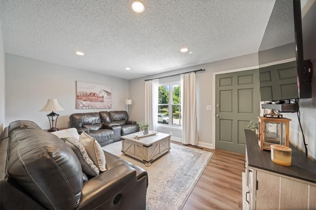 8412 NW Atkins Court — photo 4