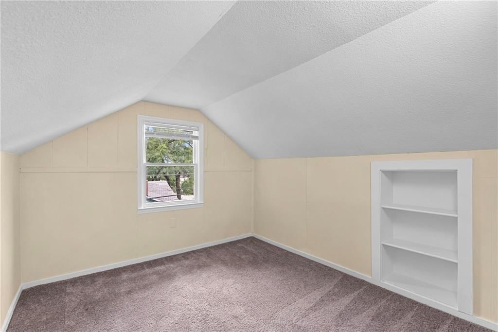 6804 Raytown Road — photo 14