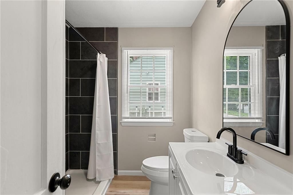 6804 Raytown Road — photo 15
