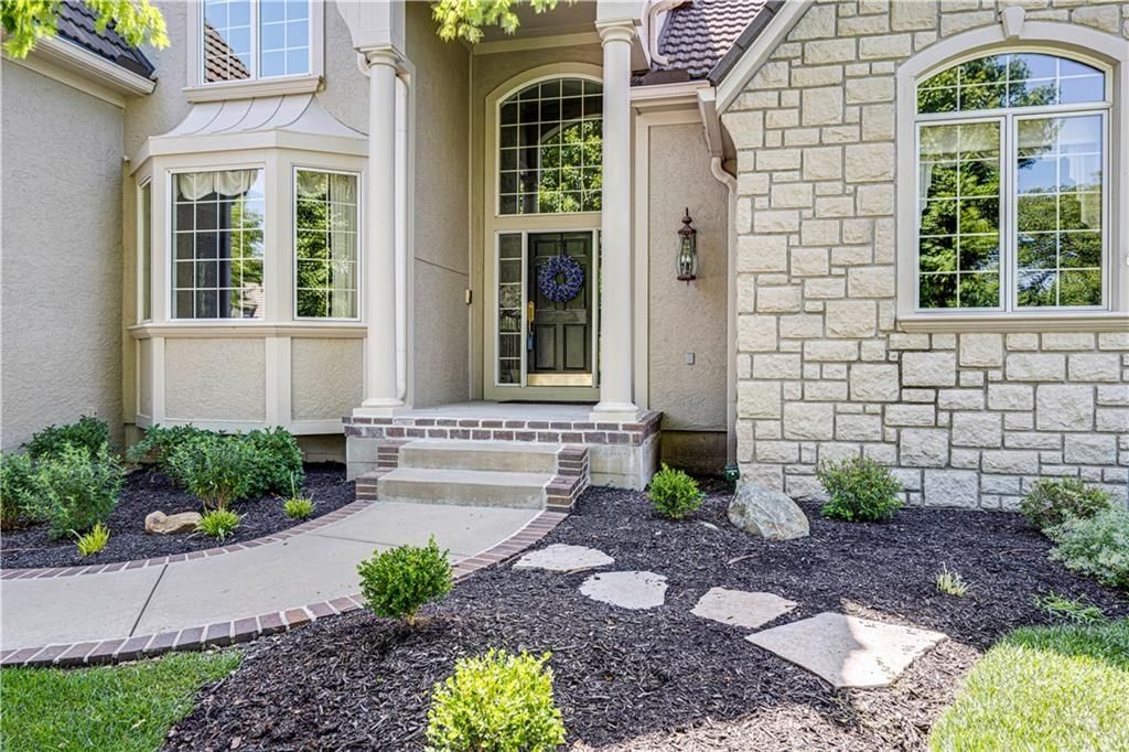 10853 S Cedar Niles Circle — photo 4