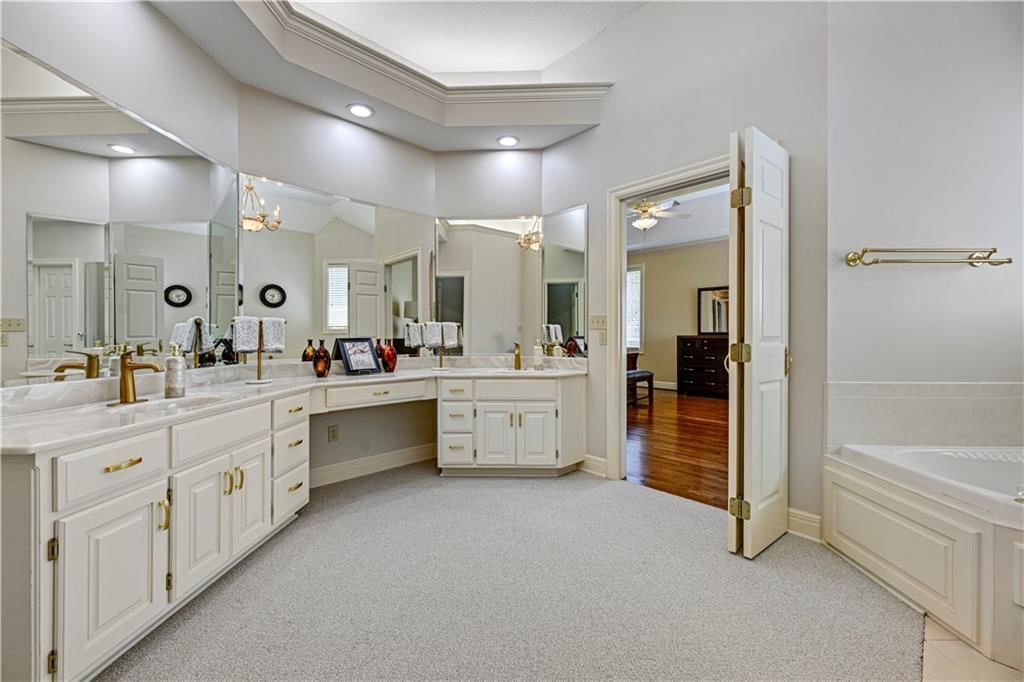 10853 S Cedar Niles Circle — photo 28