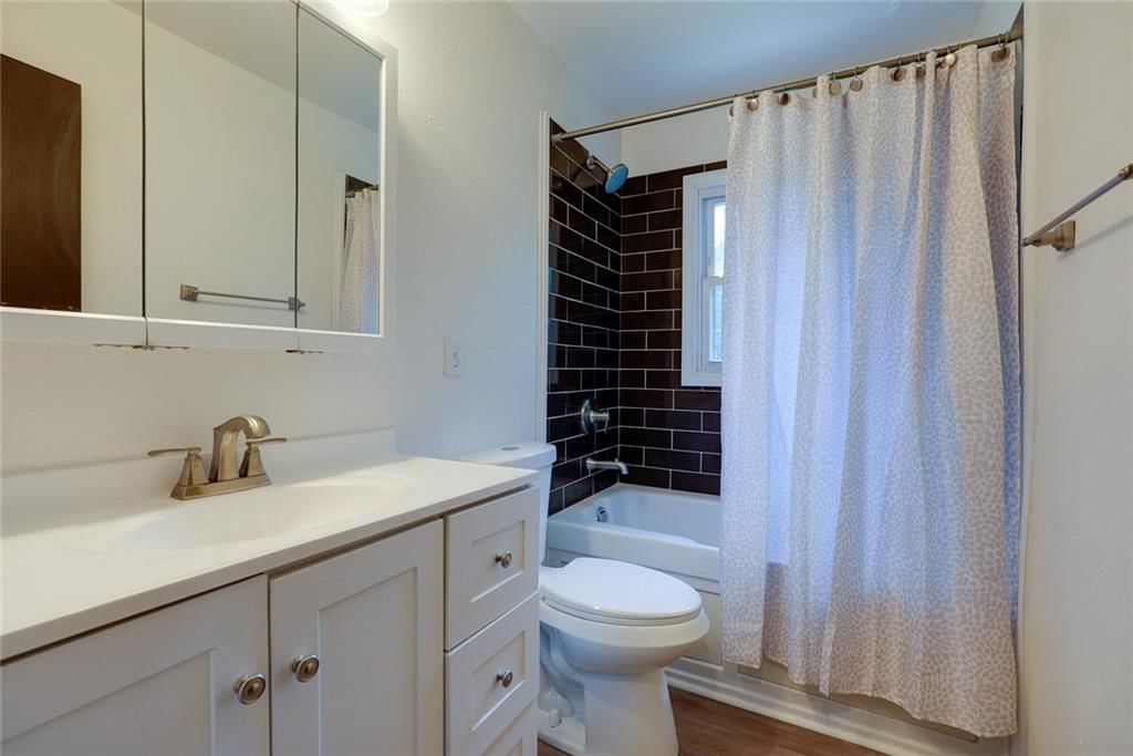 11000 E 63rd Street — photo 15