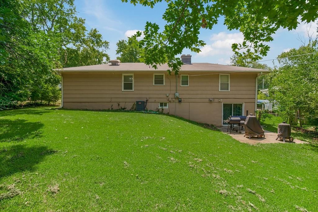 5902 Fairlane Drive — photo 22
