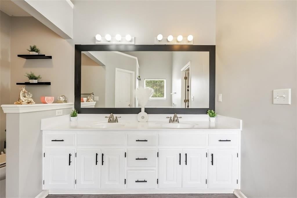 2617 W Whitney Street — photo 20