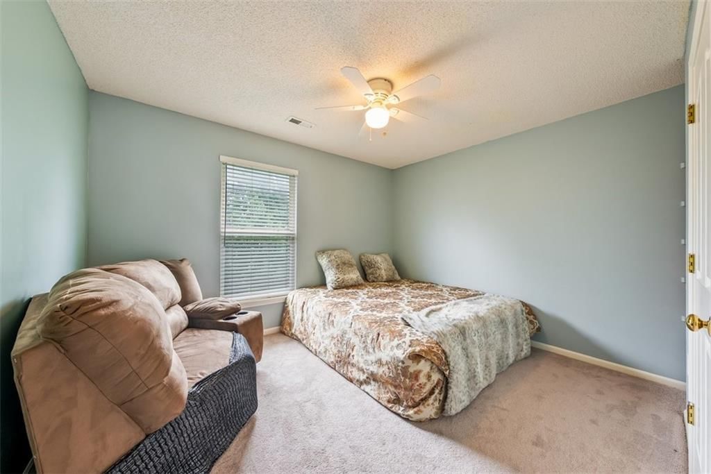 2617 W Whitney Street — photo 24