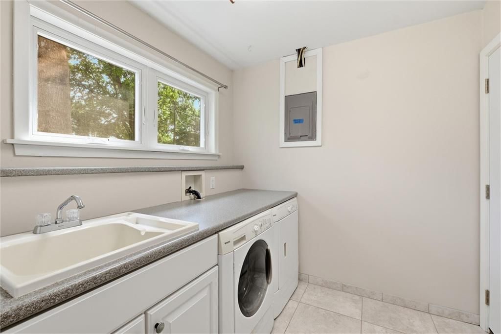 7420 CHEROKEE Drive — photo 21