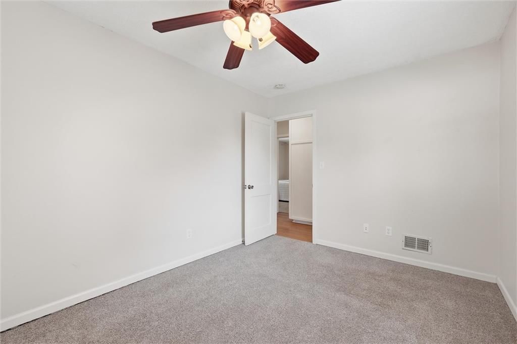 7420 CHEROKEE Drive — photo 29