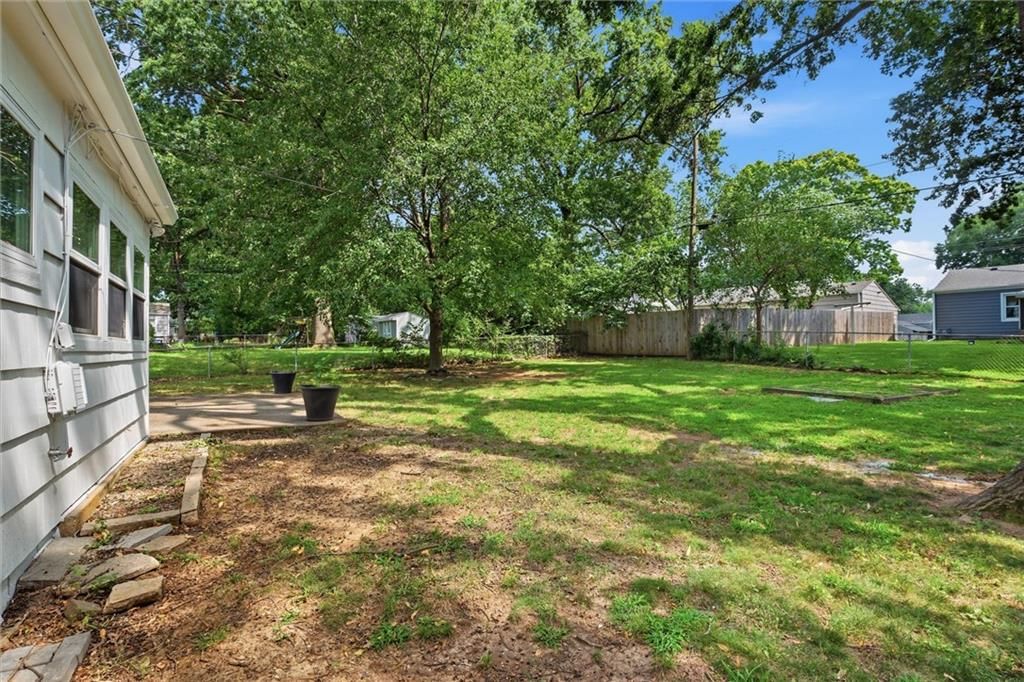 7420 CHEROKEE Drive — photo 32
