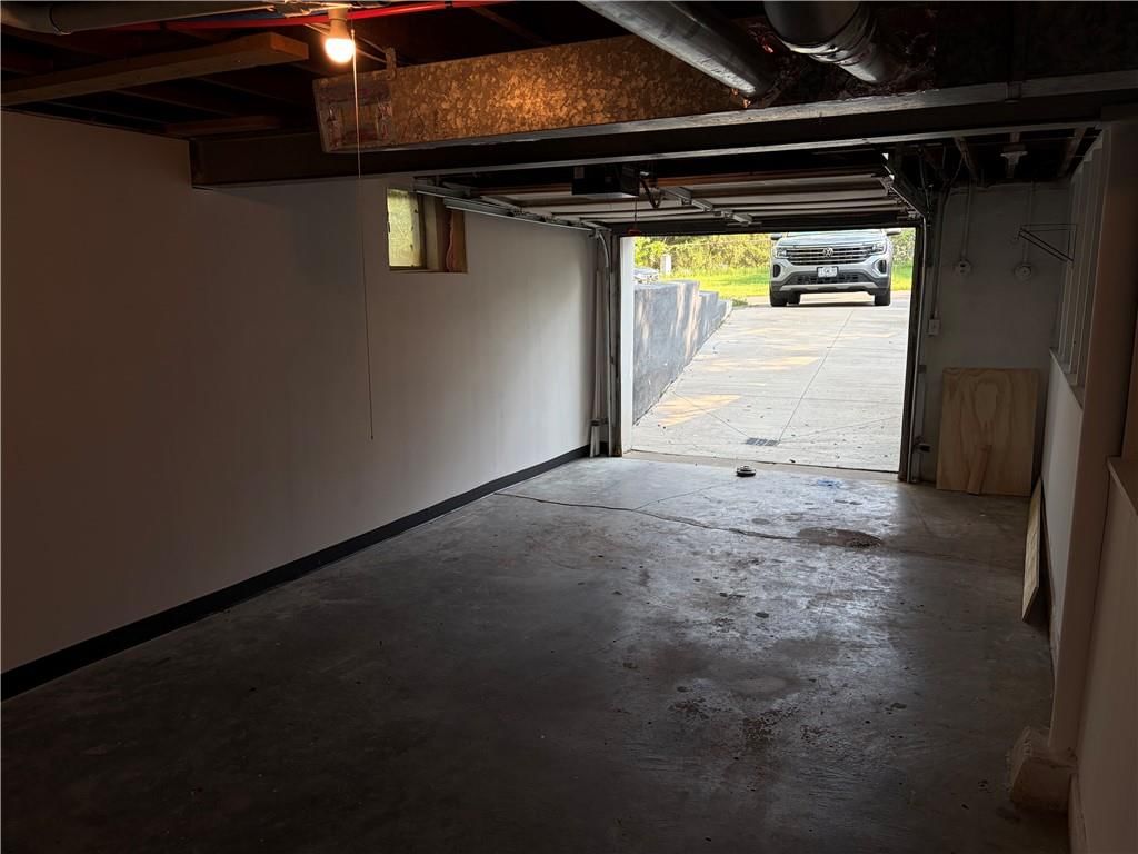 1146 E 67th Street — photo 10