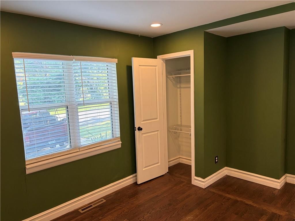 1146 E 67th Street — photo 20