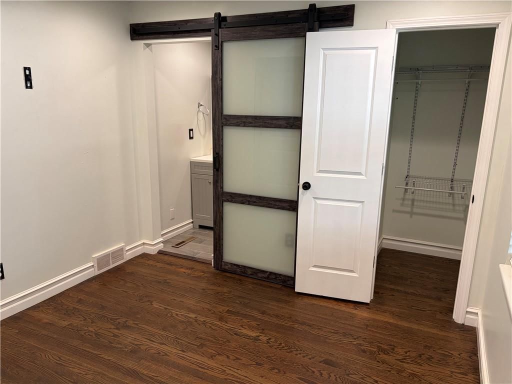 1146 E 67th Street — photo 26