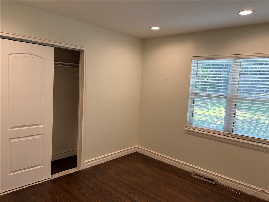 1146 E 67th Street — photo 29