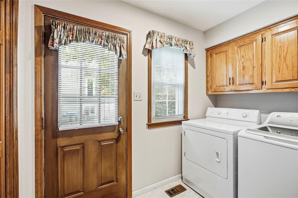 12104 Ballentine Street — photo 19