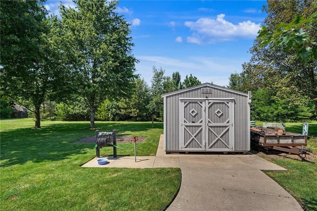 4212 Saddlehorn Drive — photo 38