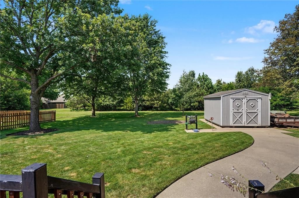 4212 Saddlehorn Drive — photo 42