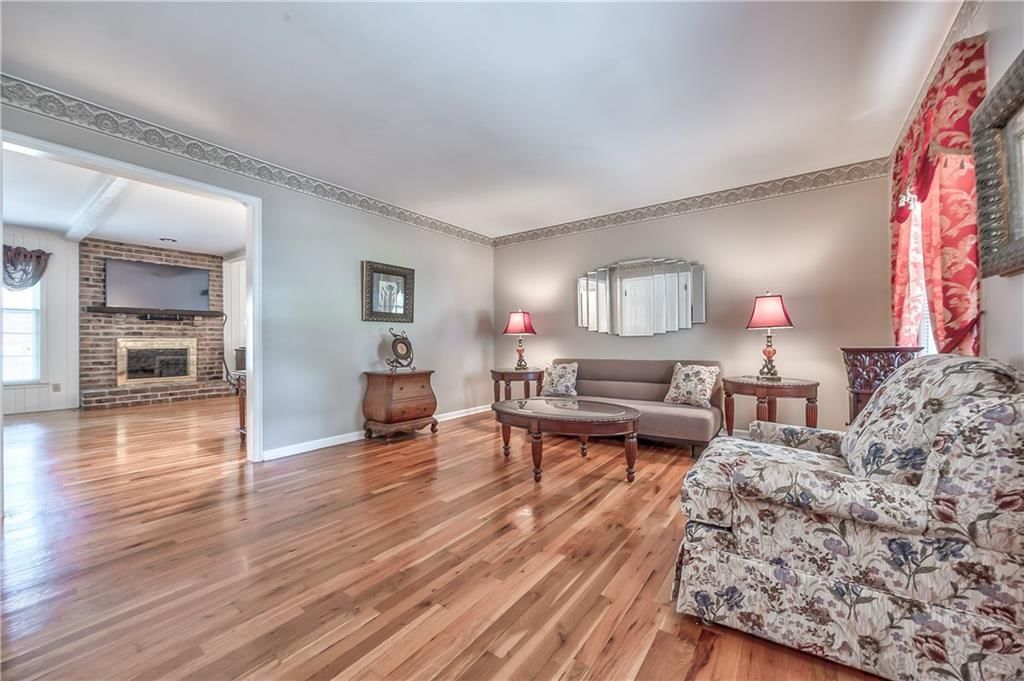 9610 W 97th Street — photo 5