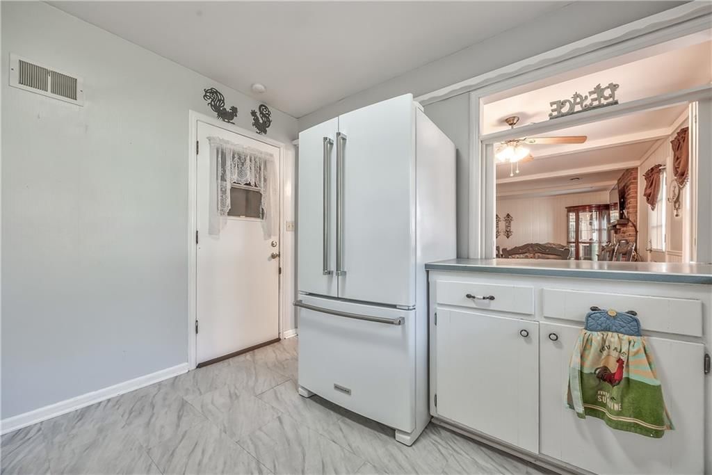 9610 W 97th Street — photo 21