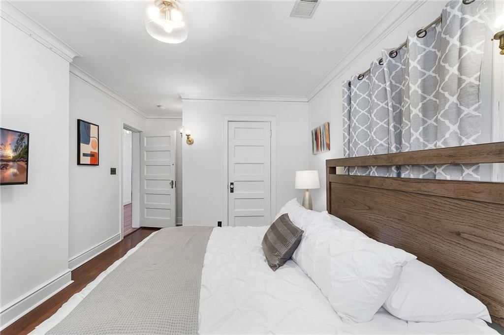 633 E Armour Boulevard — photo 34