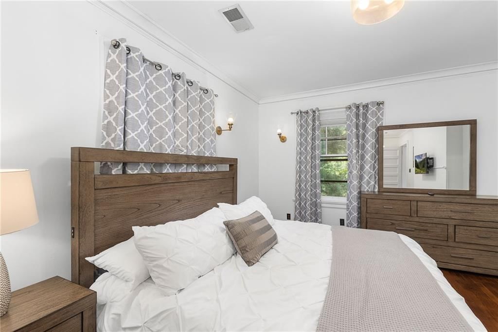 633 E Armour Boulevard — photo 35