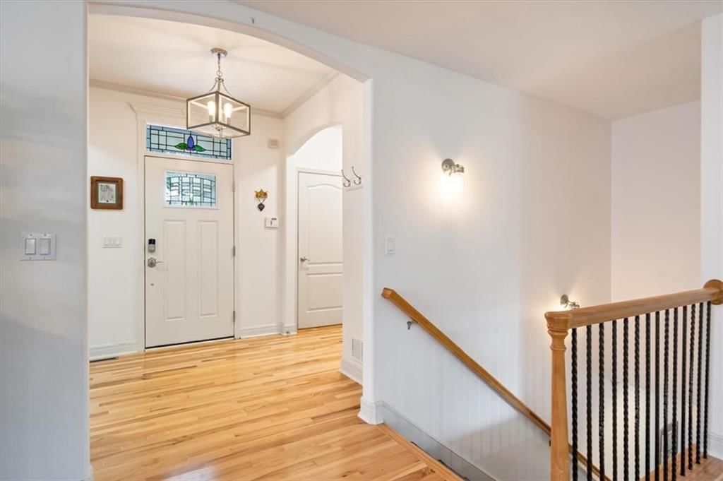 1348 SW Heartwood Drive — photo 4