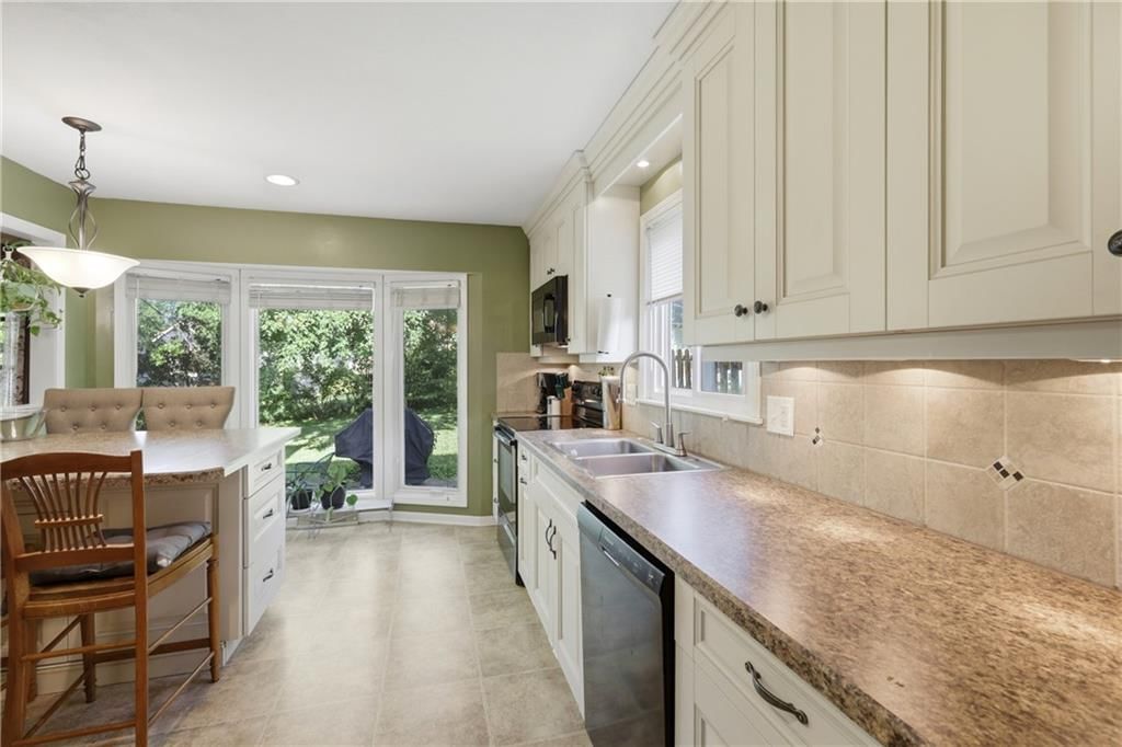 1605 SW 21ST Street — photo 9