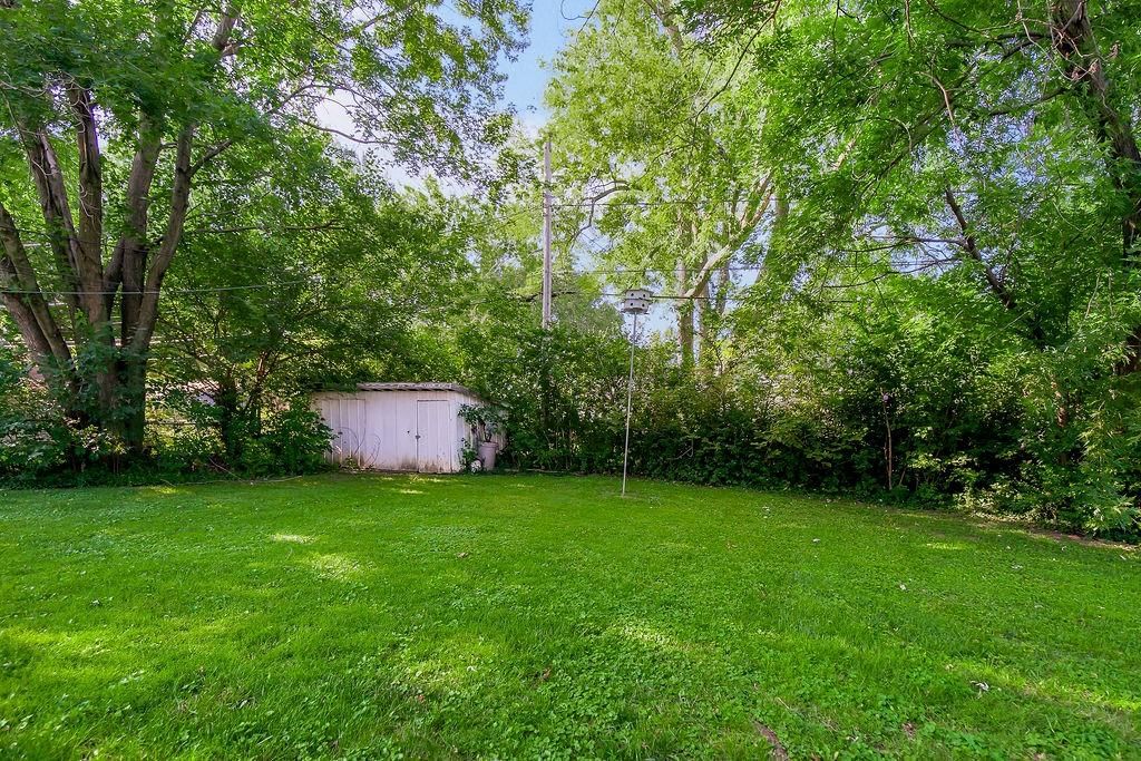 11421 W 69th Street — photo 18
