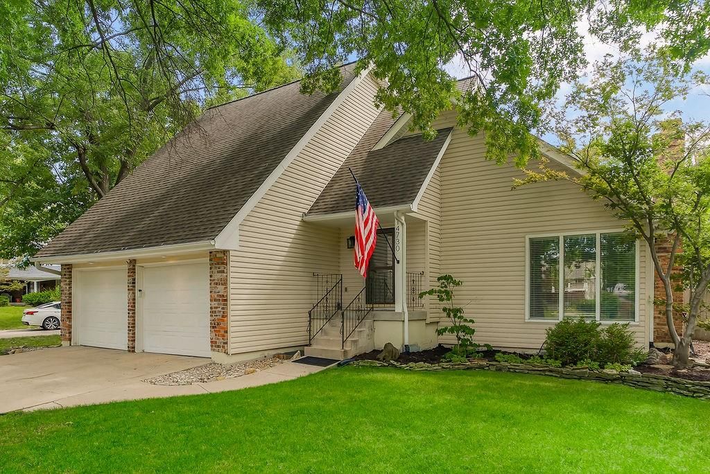 14730 S Locust Street — photo 4