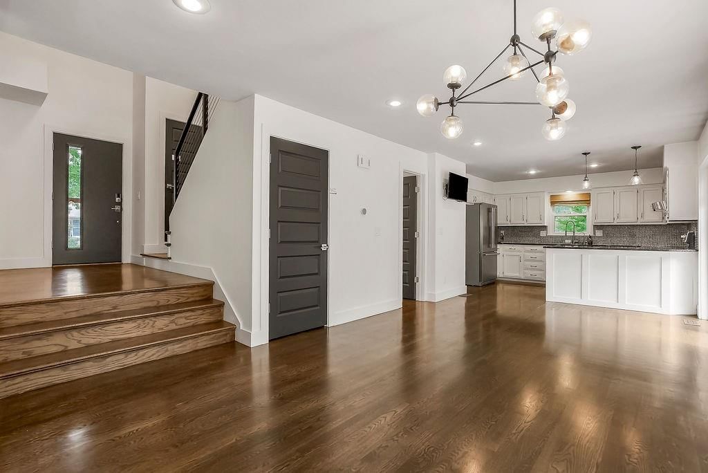 14730 S Locust Street — photo 10