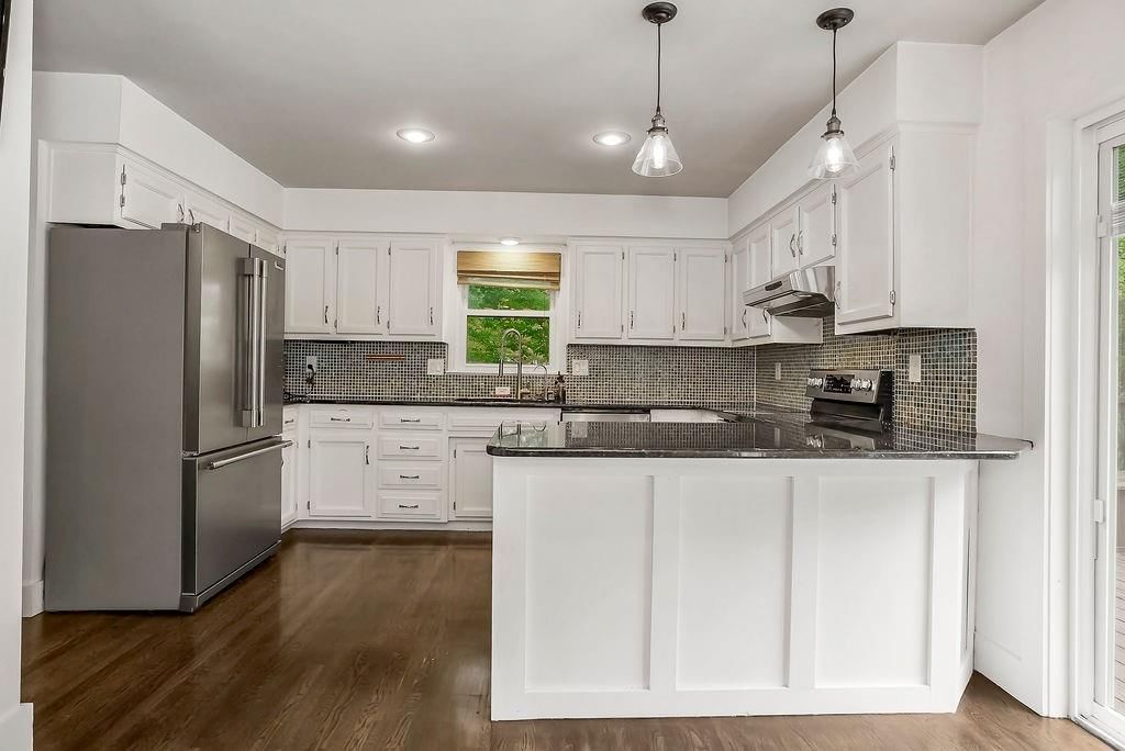 14730 S Locust Street — photo 12