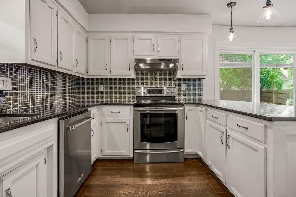 14730 S Locust Street — photo 14