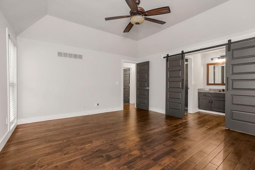 14730 S Locust Street — photo 19