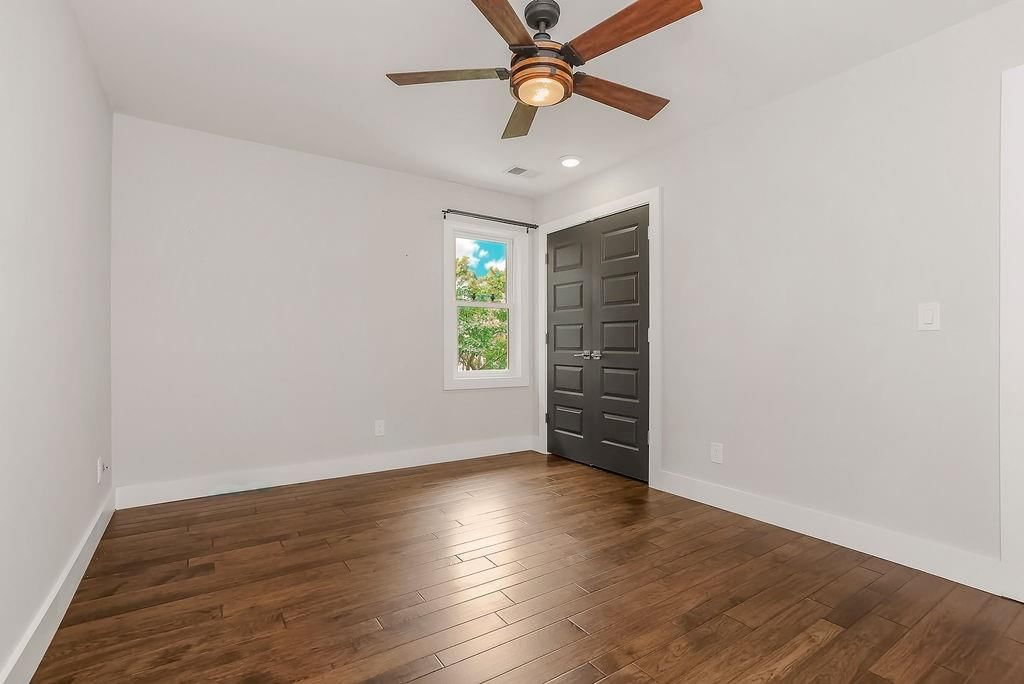 14730 S Locust Street — photo 23