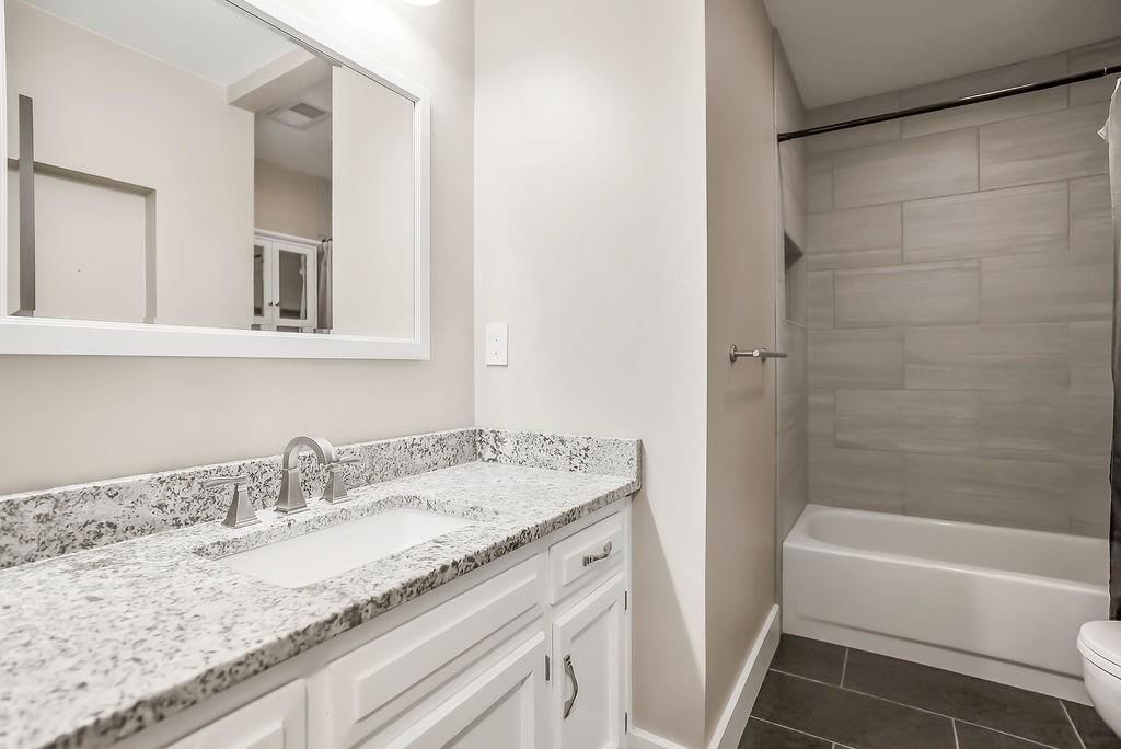 14730 S Locust Street — photo 24