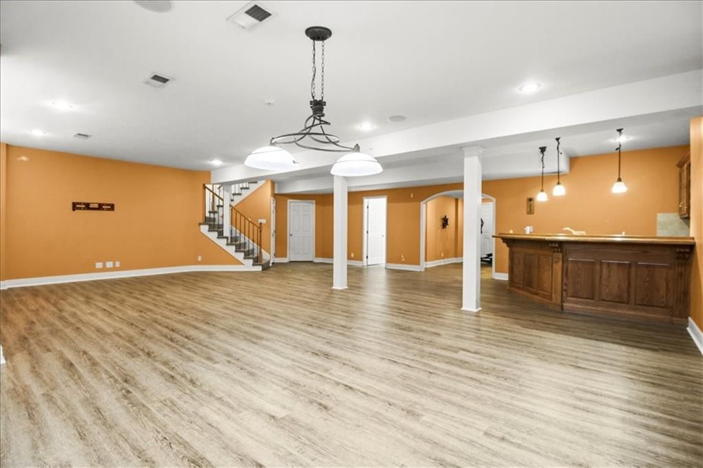 713 NE DICK HOWSER Court — photo 30