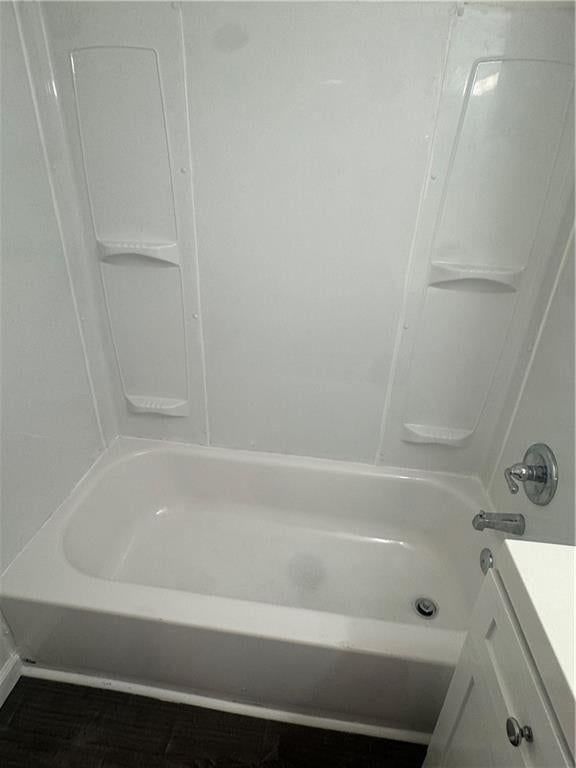 1612 N Elm Street — photo 9