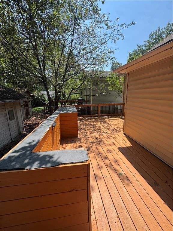 1612 N Elm Street — photo 18